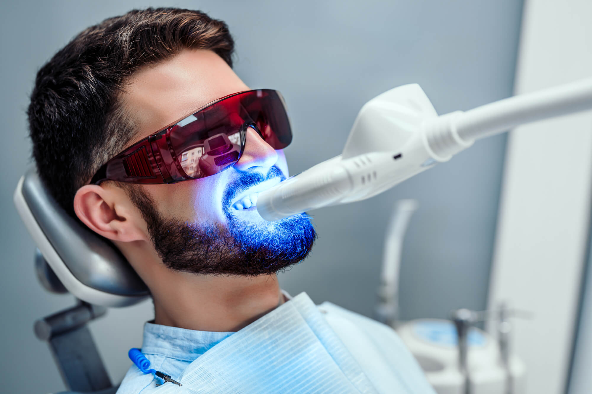 laser teeth whitening as part of cosmetic dentistry in Midtown Manhattan