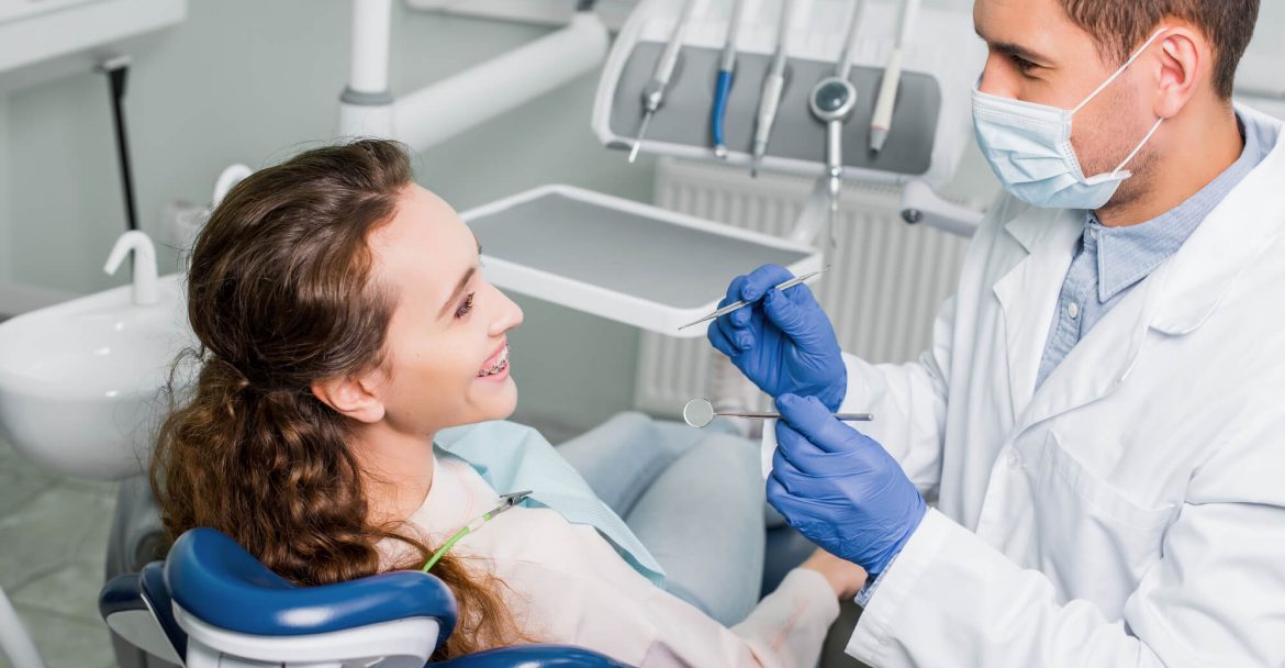 consultation with a Dentist midtown Manhattan